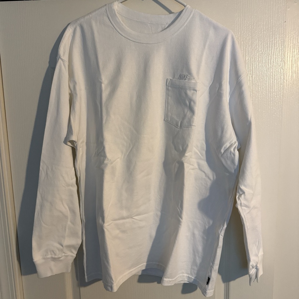Nike Men's Classic White Long Sleeve Tee
